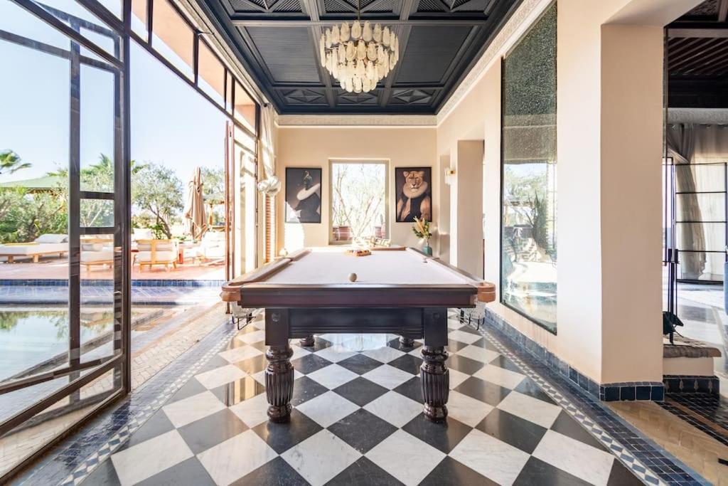 Villa May Sur Le Golf De La Palmeraie With Cooker And Butler Included Marrakesh Ngoại thất bức ảnh